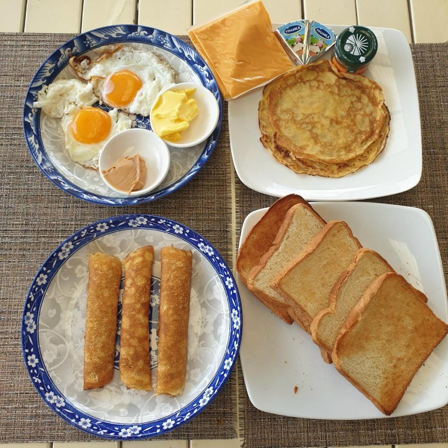 Chez Lotus Vn Hotel TP. Hồ Chí Minh Ngoại thất bức ảnh