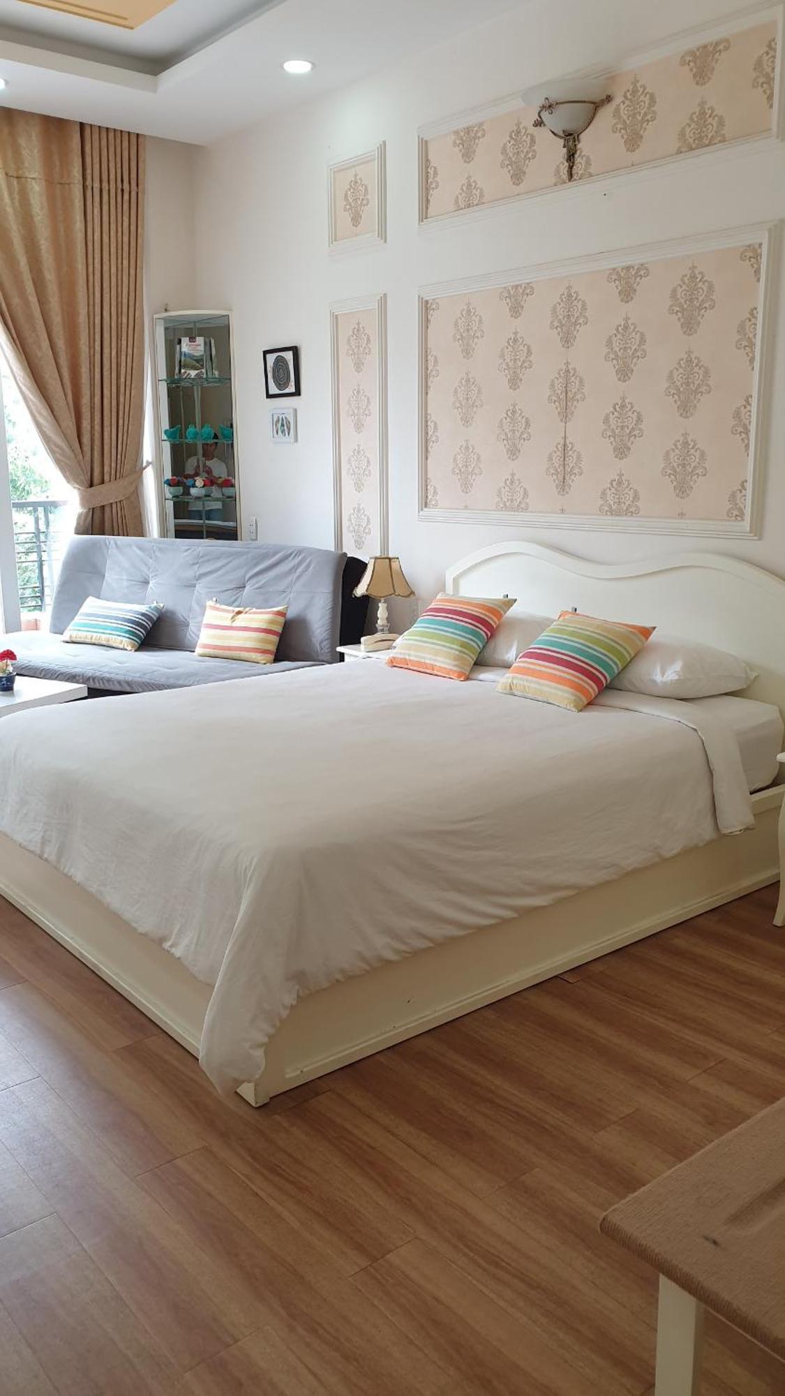 Chez Lotus Vn Hotel TP. Hồ Chí Minh Ngoại thất bức ảnh